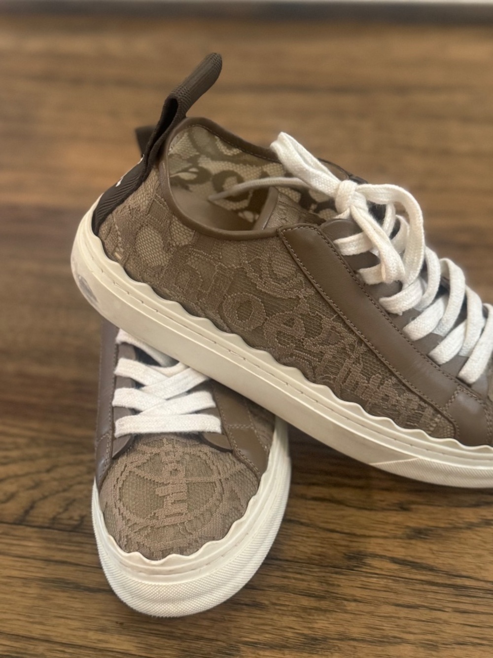 Chloe Lauren Logo Lace Low Top Sneaker - Picture 2 of 3